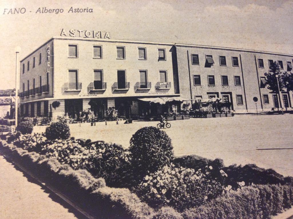 מלון פסארו Astoria מראה חיצוני תמונה